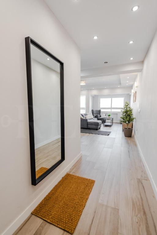 Posedenie v ubytovaní Spacious apartment with a view - historic center by REMS