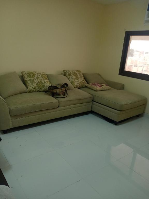 3 bedroom flat In nyadat near lulu Al muraaba, Al Ain – 2022. aasta  uuendatud hinnad