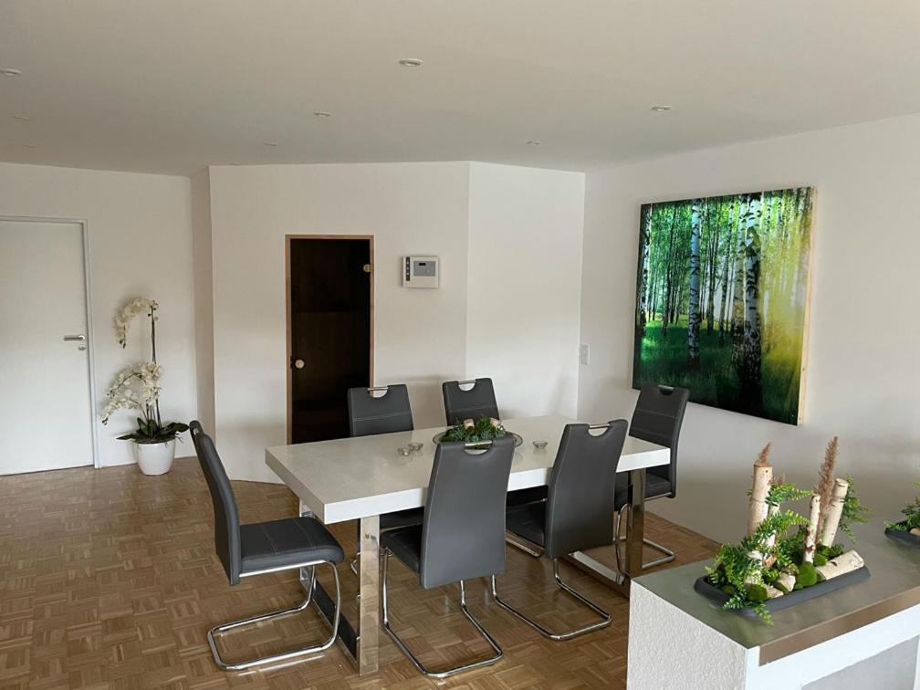 Posezení v ubytování My Home Deluxe Ferienwohnung Sauna