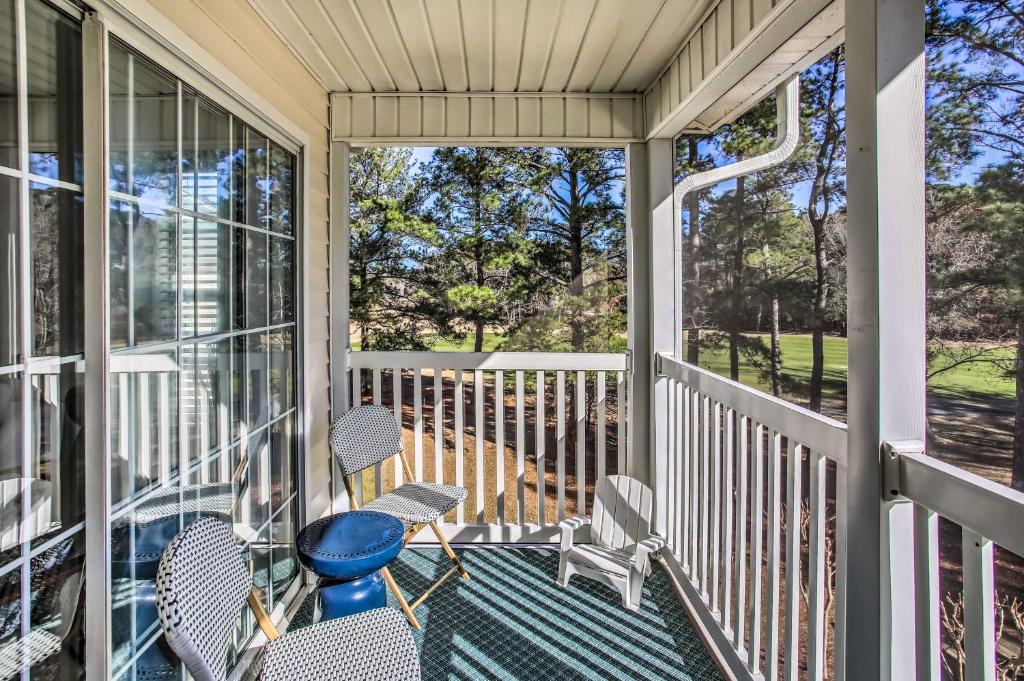 Bright Golf Course Condo Near N Myrtle Beach!, Longs (updated prices 2024)