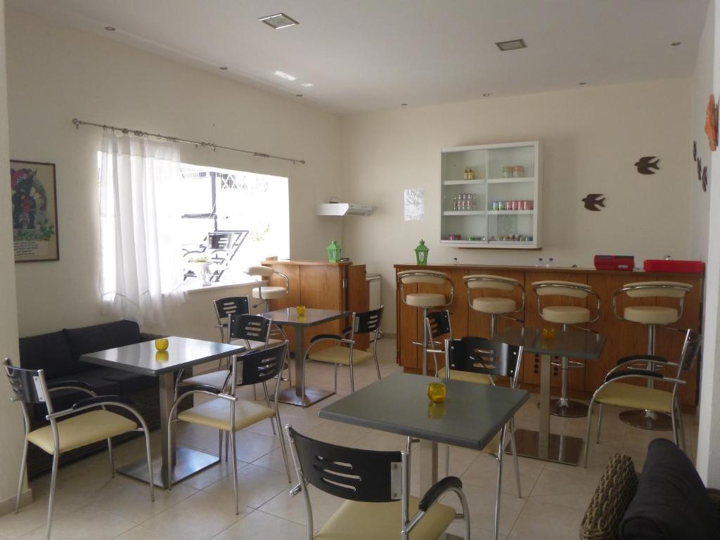 Posezení v ubytování Karafelas Hotel