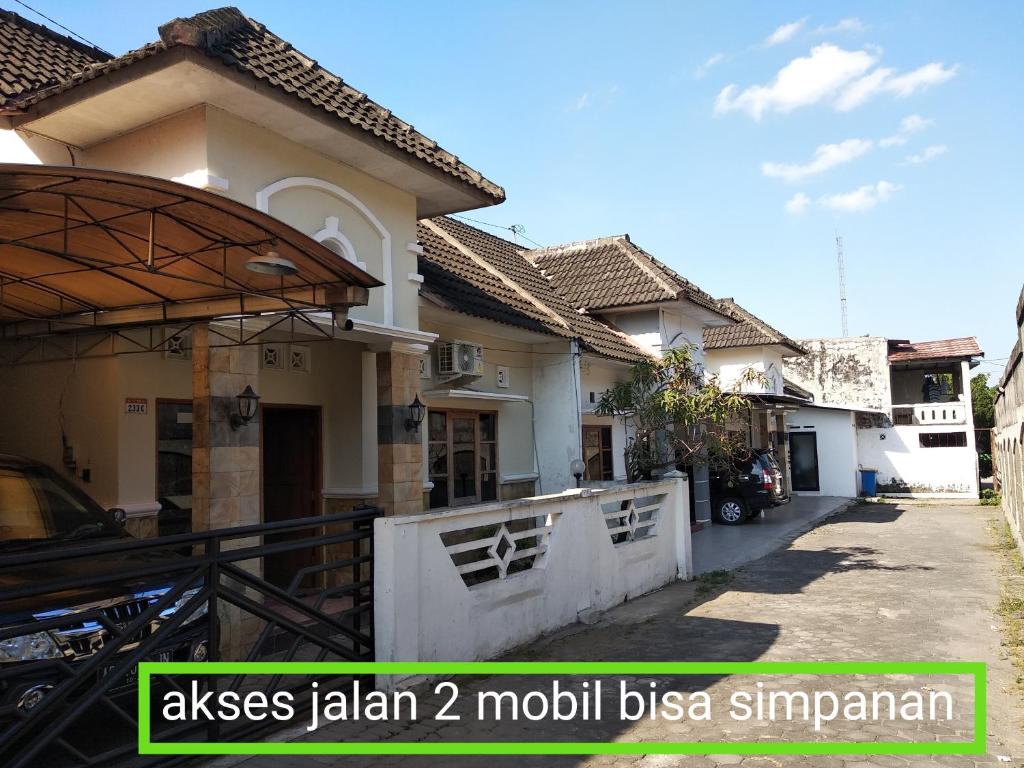 rumah sewa taman megah ria