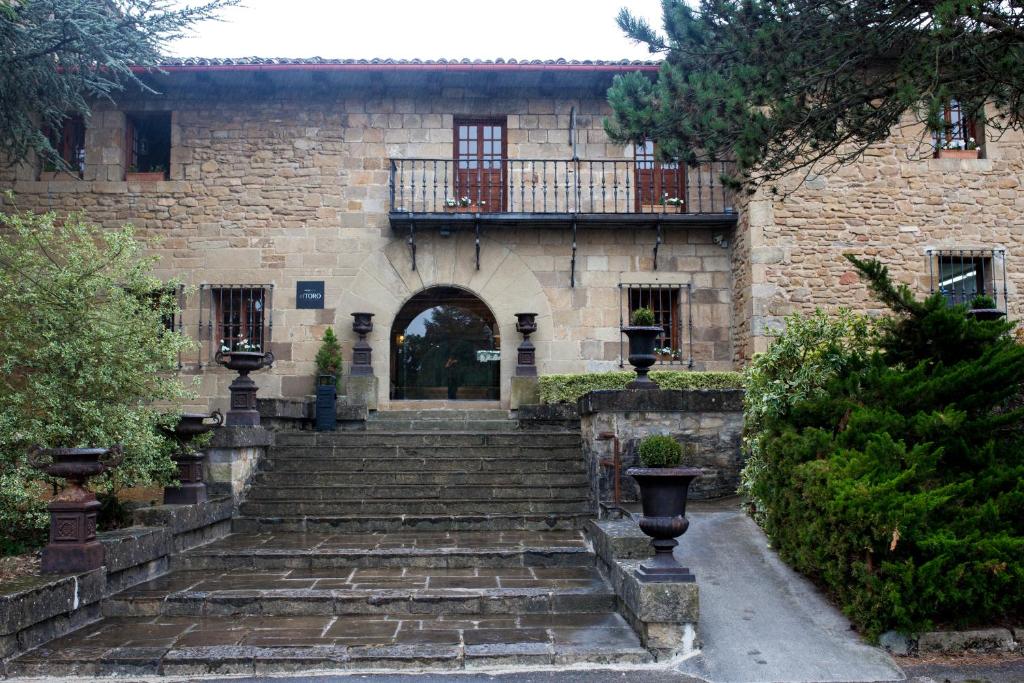 reservar en Pamplona El Toro Hotel & Spa