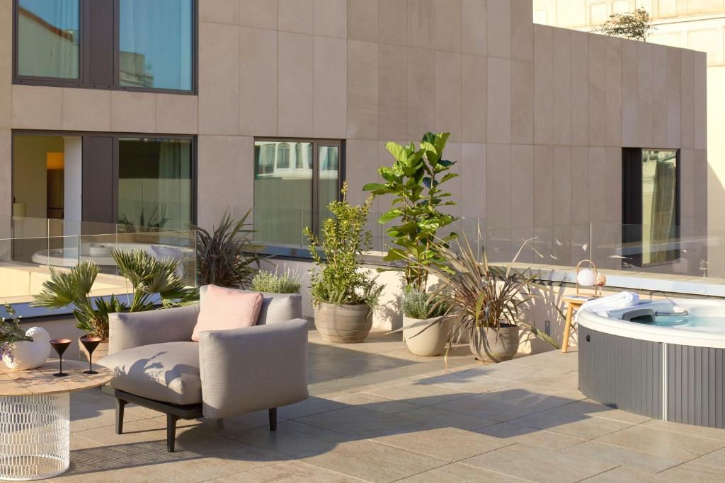 ME Barcelona - Resim 36