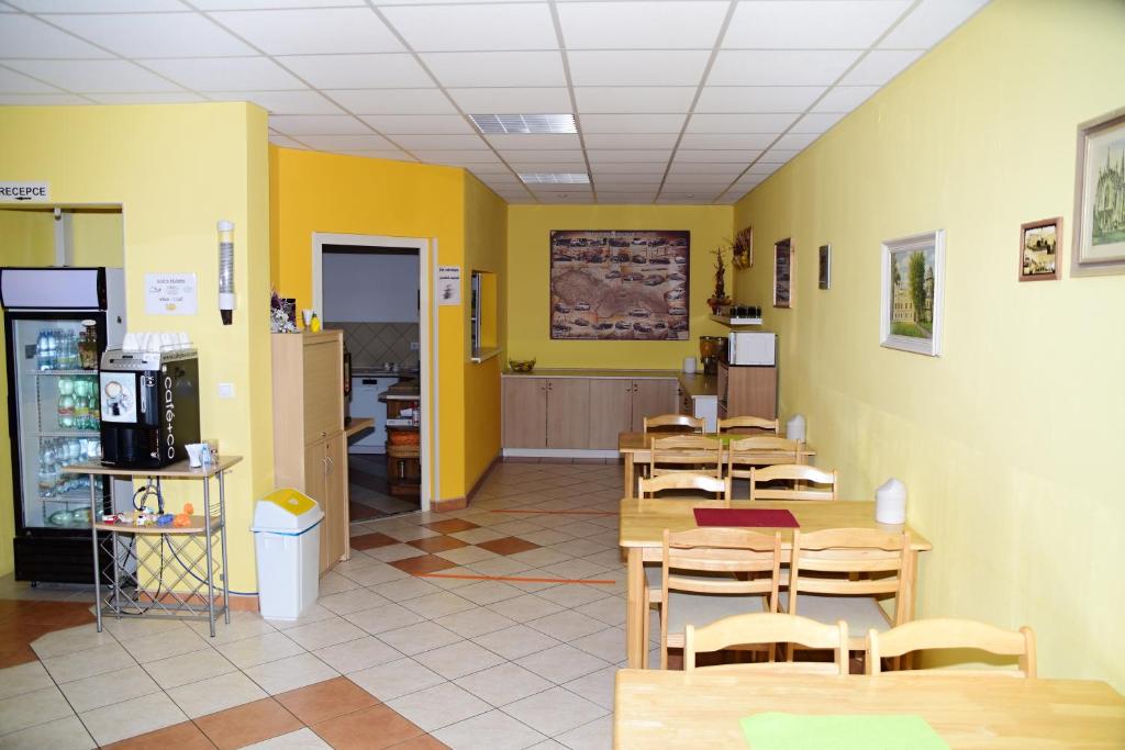 Kuchyň nebo kuchyňský kout v ubytování Penzion Jordán