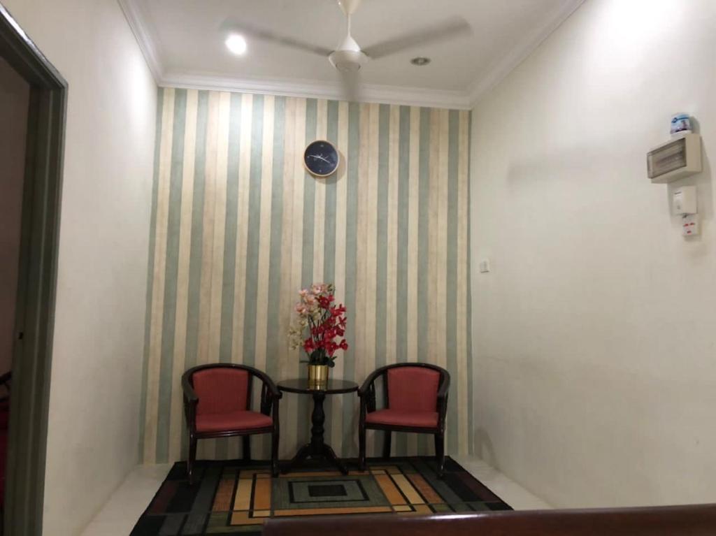 Makmur homestay - Casa Con Quattro Camere Da Letto