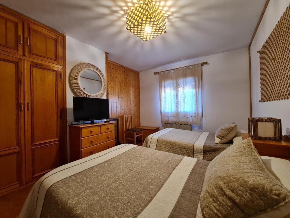 Posteľ alebo postele v izbe v ubytovaní Casa Rural Castellanos