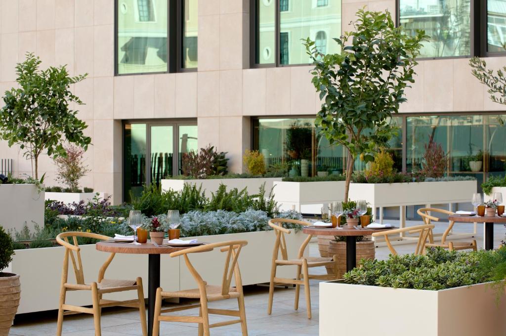 Reštaurácia alebo iné gastronomické zariadenie v ubytovaní ME Barcelona