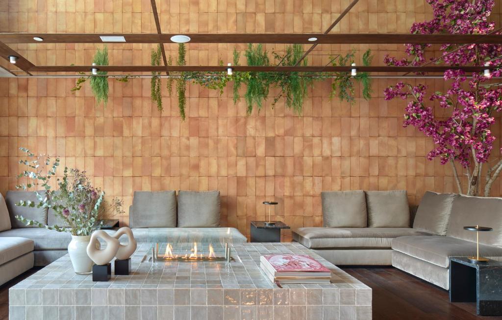 ME Barcelona - Resim 20