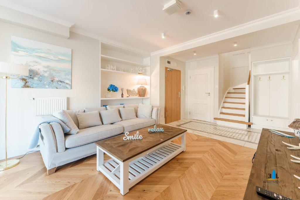 Posedenie v ubytovaní 3L Apartments Kasprowicza VIP