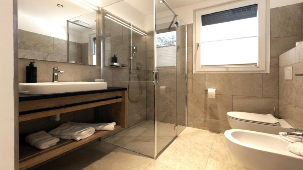 Koupelna v ubytování Cityhotel Goldener Adler B&B
