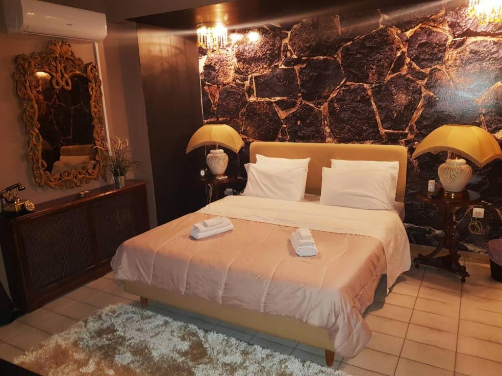 Postel nebo postele na pokoji v ubytování Kouro's private room!