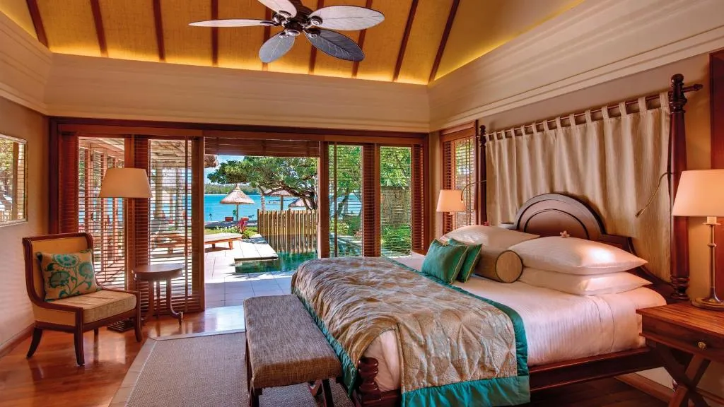 Beach Villa with Pool