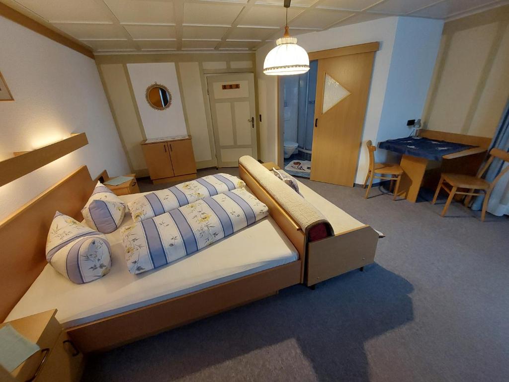 Postel nebo postele na pokoji v ubytování Ferienhaus Köck
