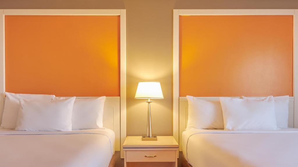 Tropicana Casino and Resort - West Classic Room 2 Queen Niet-roken