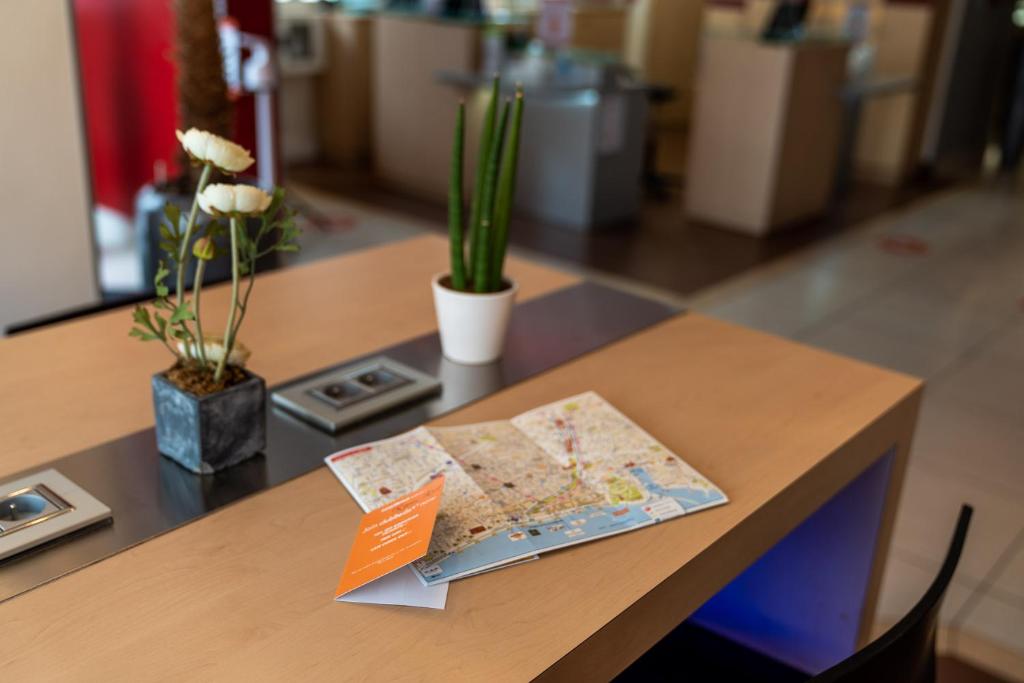 easyHotel Nice Old Town - Resim 42