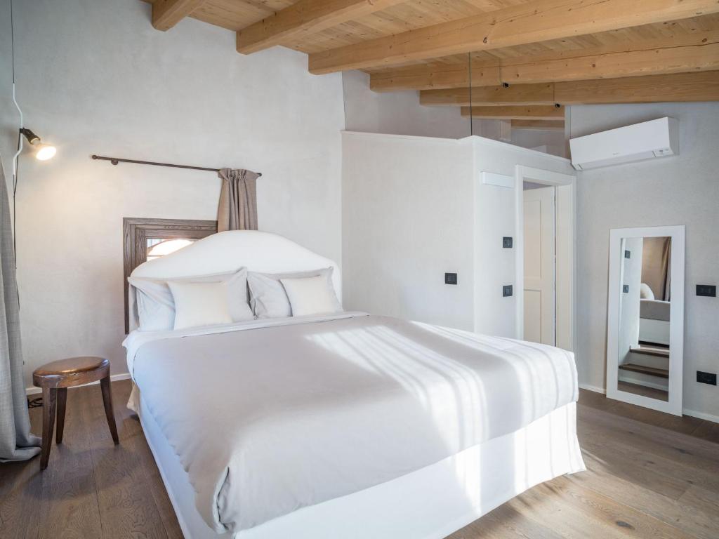 Borgo San Verolo B&B - Habitación Doble Deluxe Con Balcón
