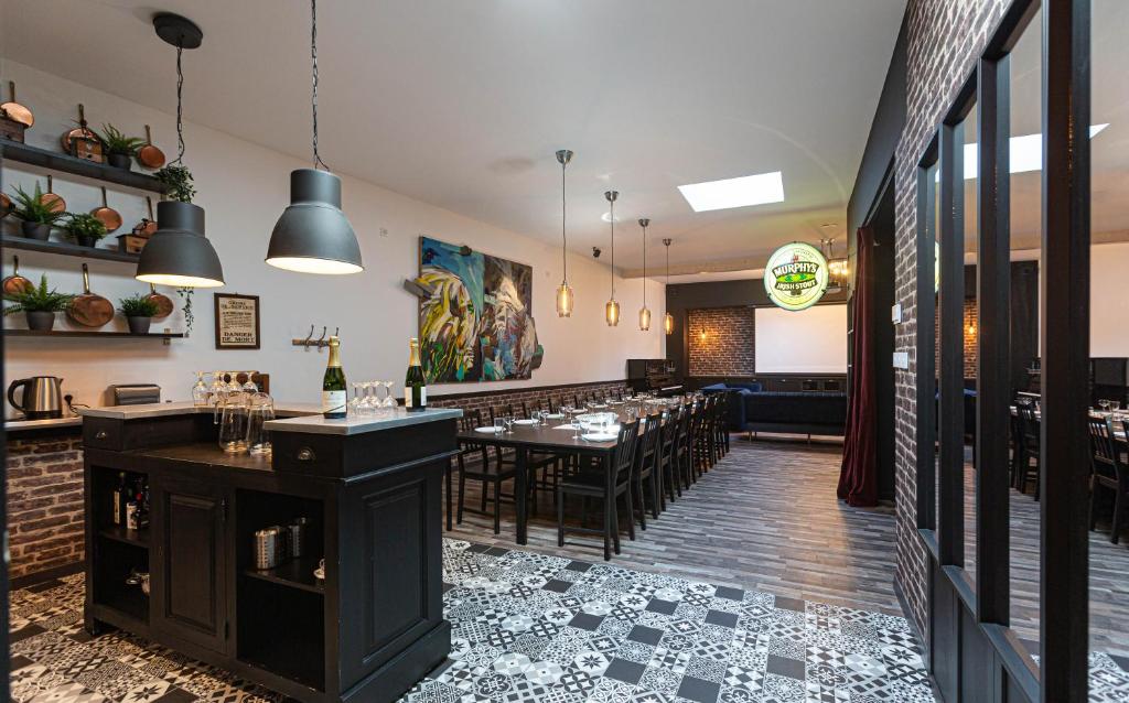 La Maison Devant La Prairie de 4 à 40 personnes - Huis Met 1 Slaapkamer