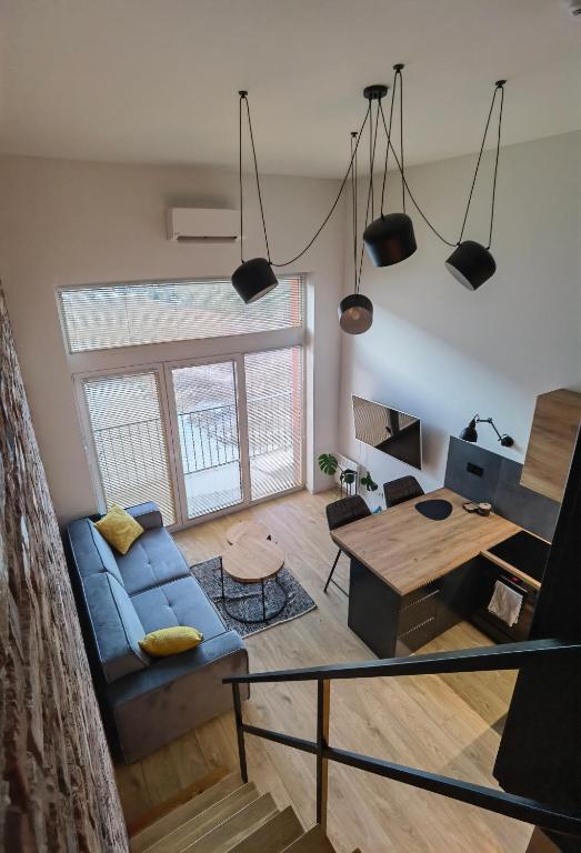 Posedenie v ubytovaní Apartament Loft Studio Airport blisko lotniska Zarembowicza lotnisko