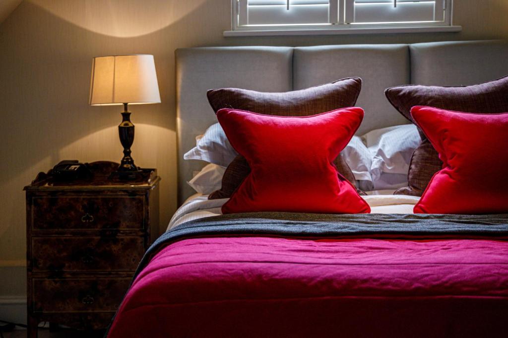 Langshott Manor - Luxury Hotel Gatwick - 