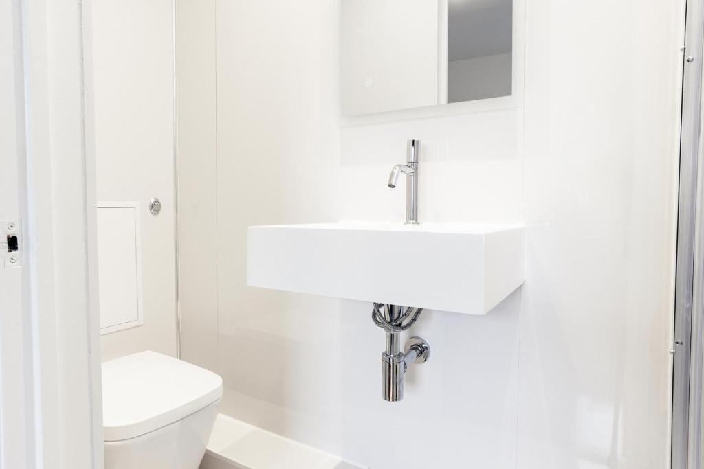 Cambridge House Hotel - Resim 17