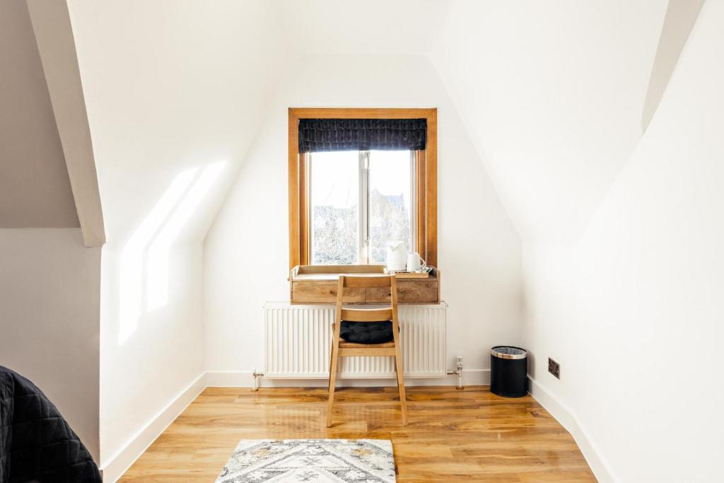 Cambridge House Hotel - Resim 4