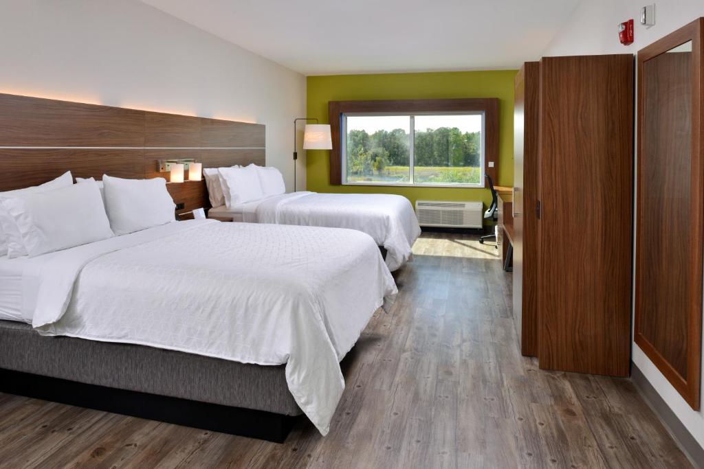 Holiday Inn Express Orlando - South Park by IHG photo