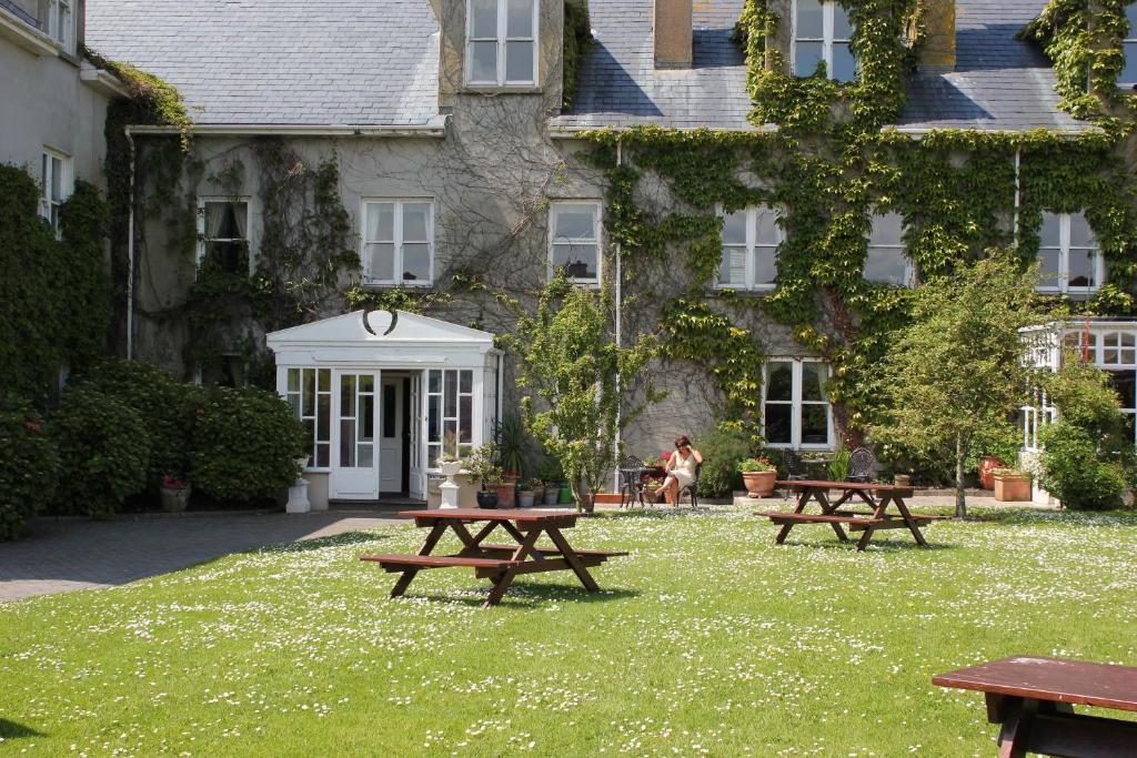Zahrada ubytování Kilcooly's Country House Hotel