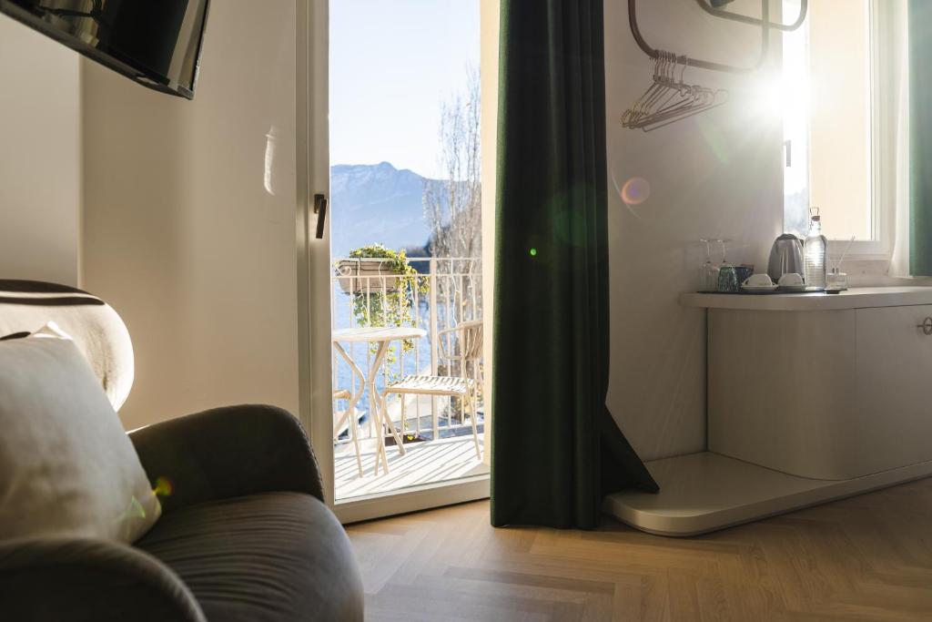 LUXURY SUITES ROCOPOM - Lake Front - Double Room With Lake View