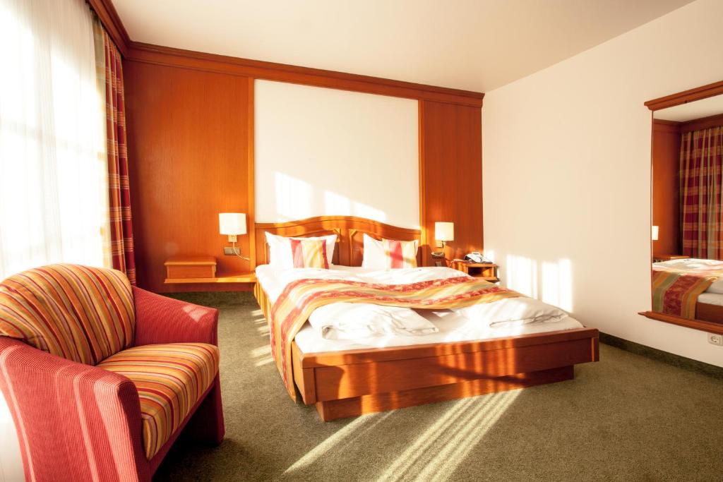 Postel nebo postele na pokoji v ubytování Hotel Brauerei Gasthof Höhn