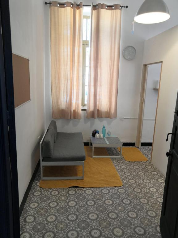 Posezení v ubytování Bee Hostel