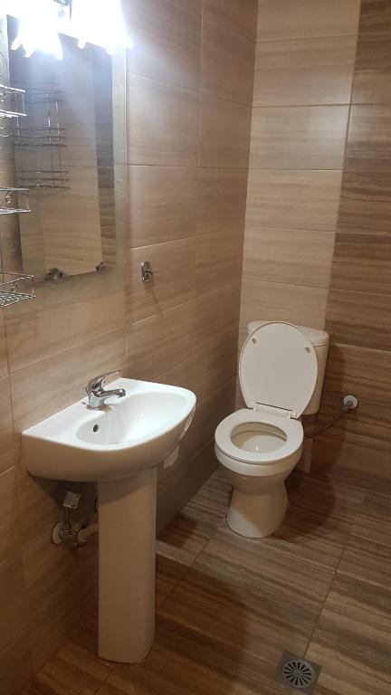 A bathroom at Villa RELAX