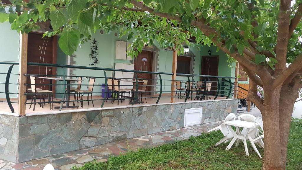 A balcony or terrace at Villa RELAX