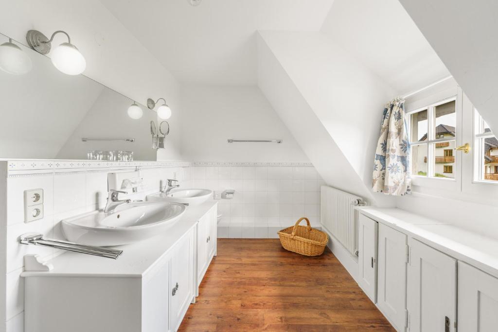 Hotel Schlehdorn - 9