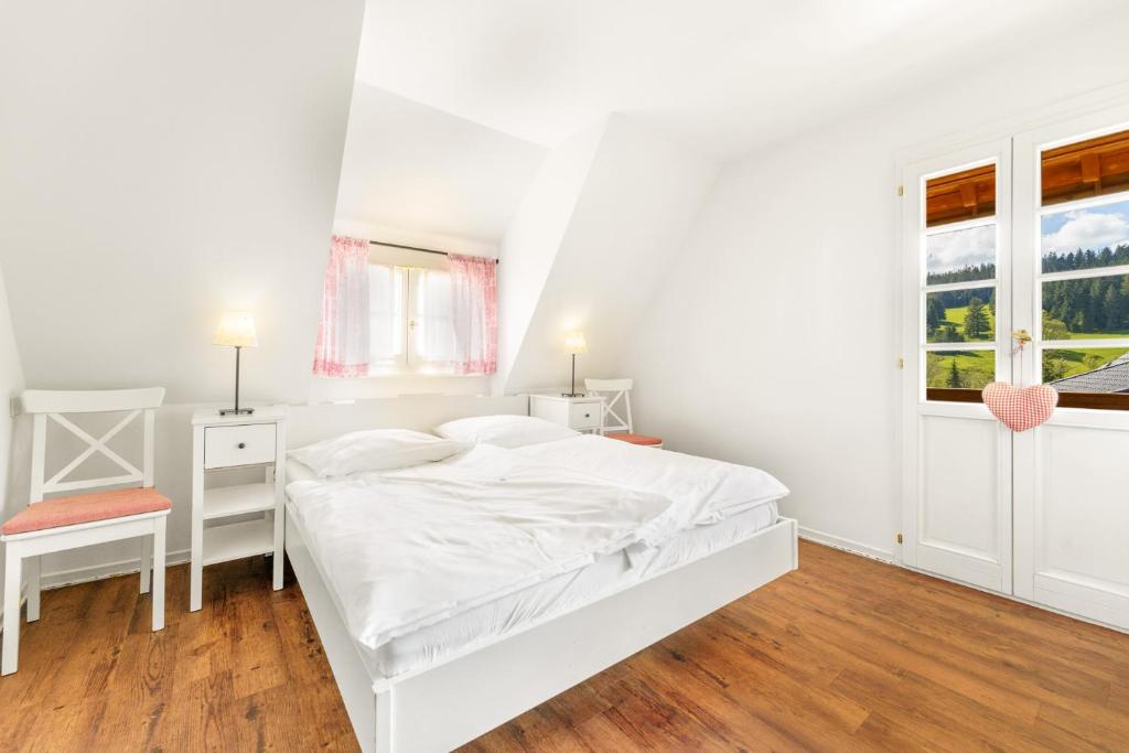 Hotel Schlehdorn - 4