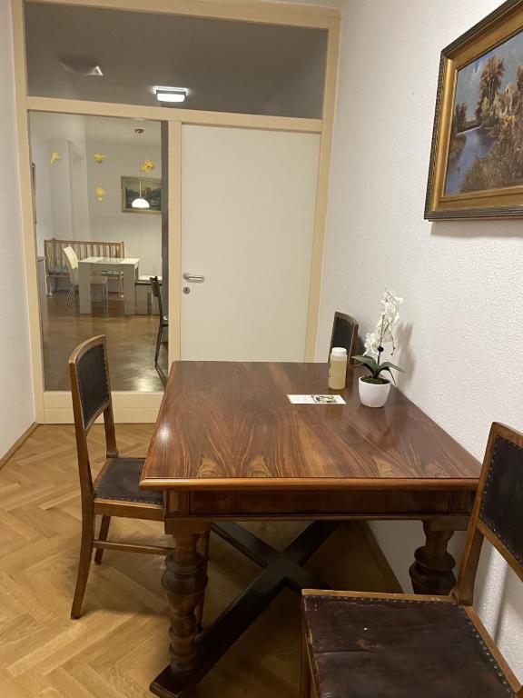 Fotografie z fotogalerie ubytování Ferienwohnung St. Pölten Rathausplatz v destinaci Sankt Pölten