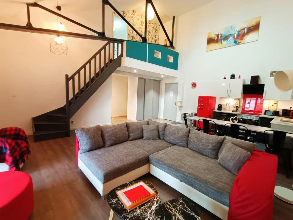 Superbe appartement type loft en duplex rue Buat - Twee Slaapkamers Appartement