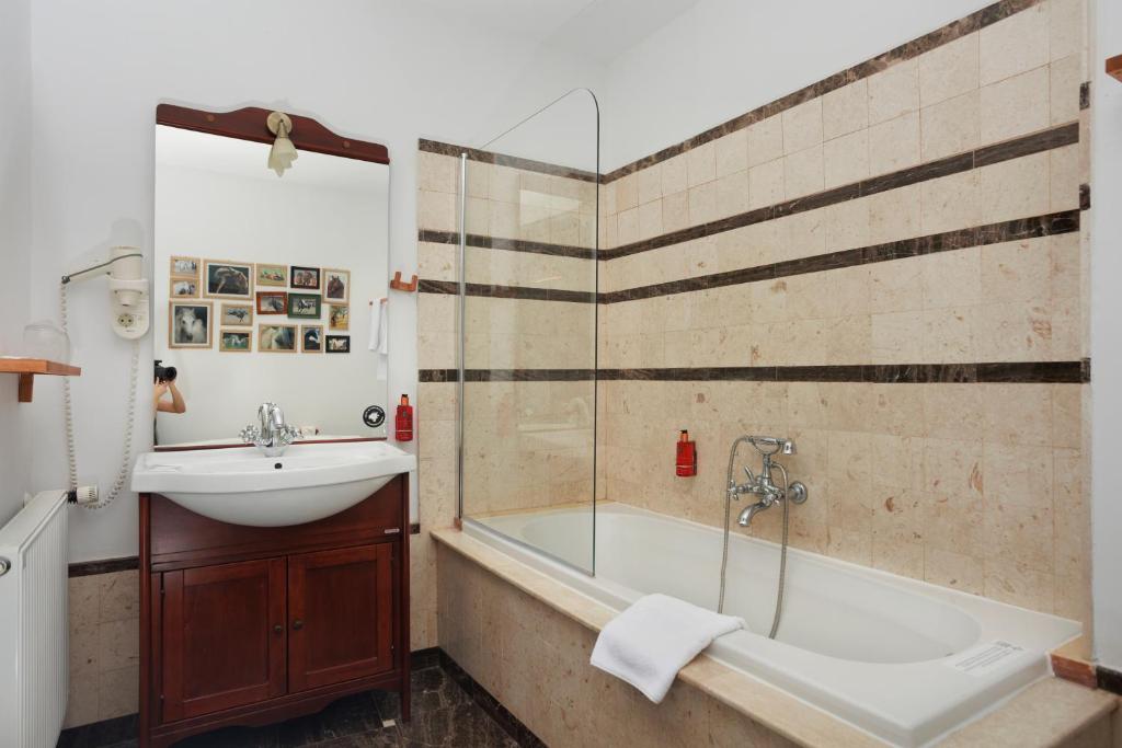 Koupelna v ubytování Conacul Archia