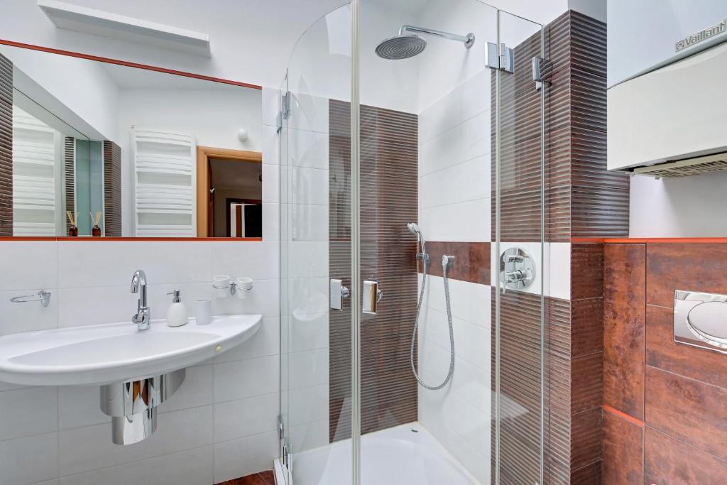 Grand Apartments - Apartamento Dúplex - Calle Fiszera, 8