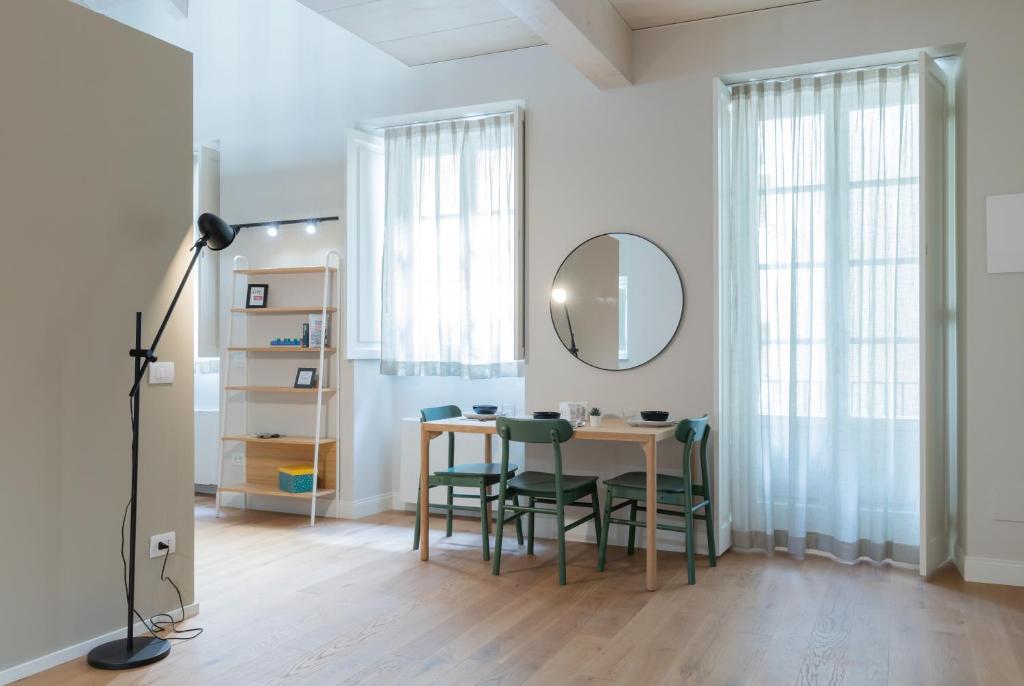 Top Living Apartments - Torino Centro - One-Bedroom Apartment