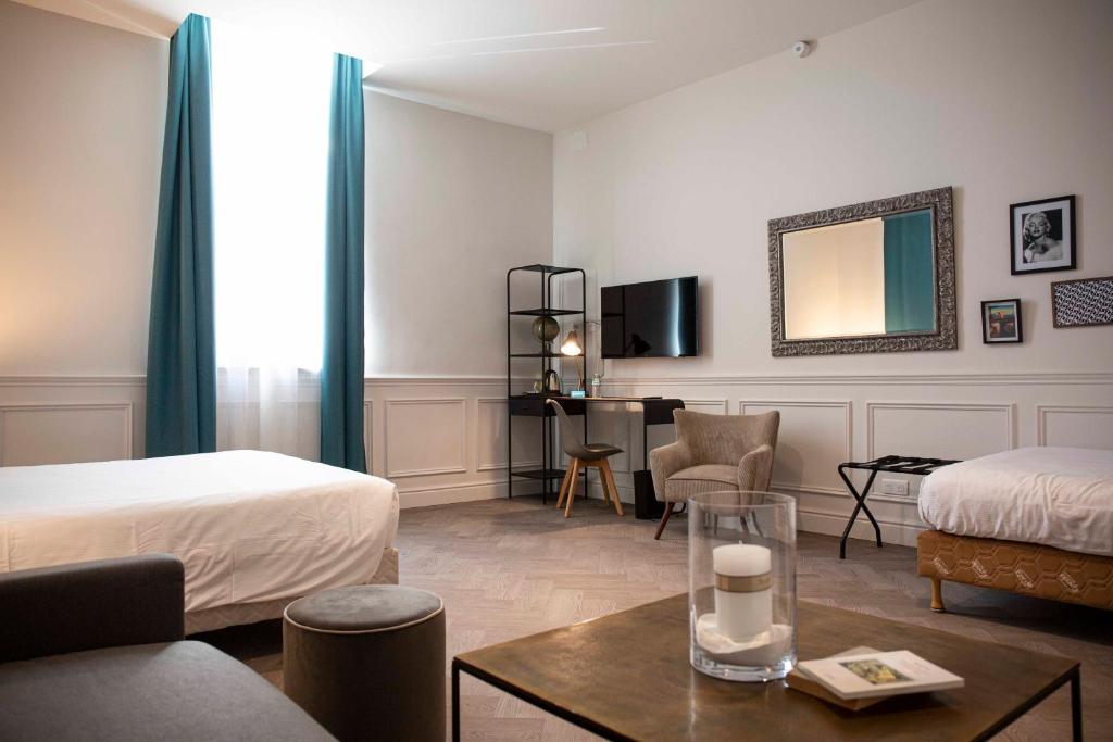 Hôtel Royal - Resim 24