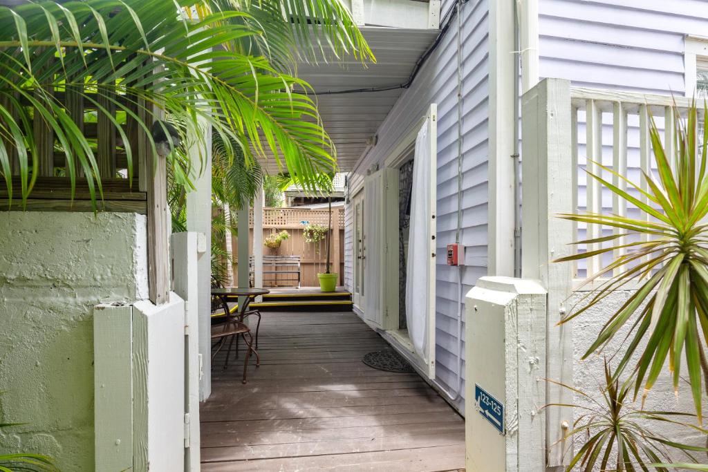 Wicker Guesthouse photo