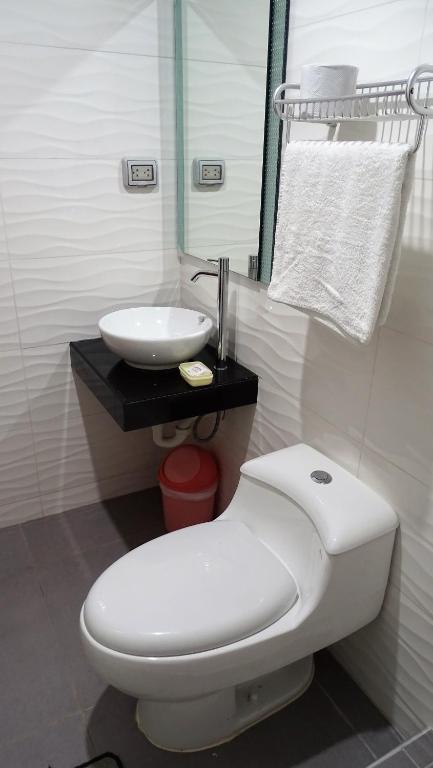 Vannituba majutusasutuses Hospedaje Dimar Inn