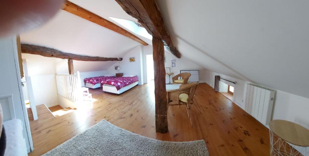 La Bruyère - chez Martine - Family Room