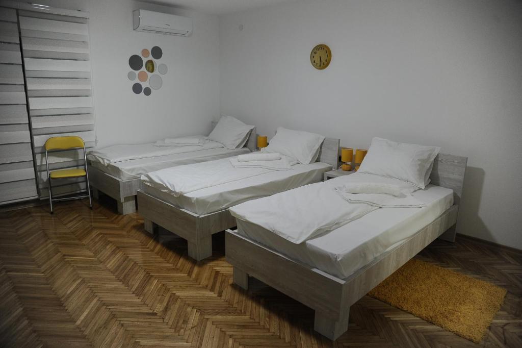 Postel nebo postele na pokoji v ubytování Sobe_mis