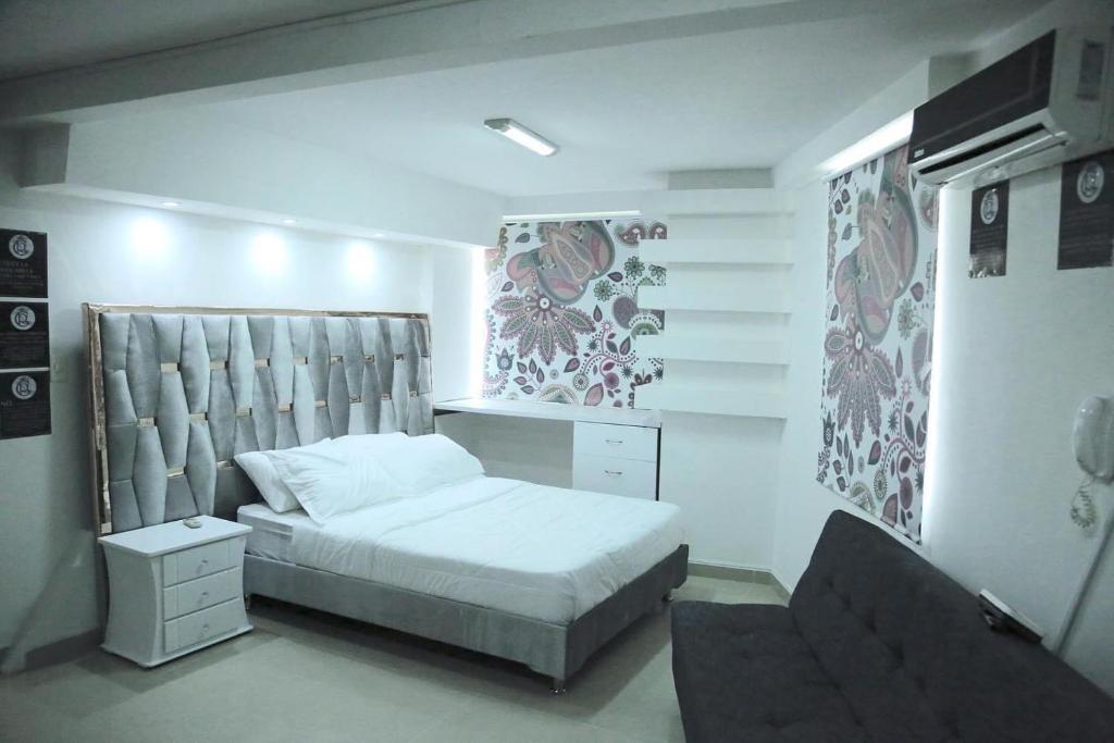RG AMOBLADOS - Housity