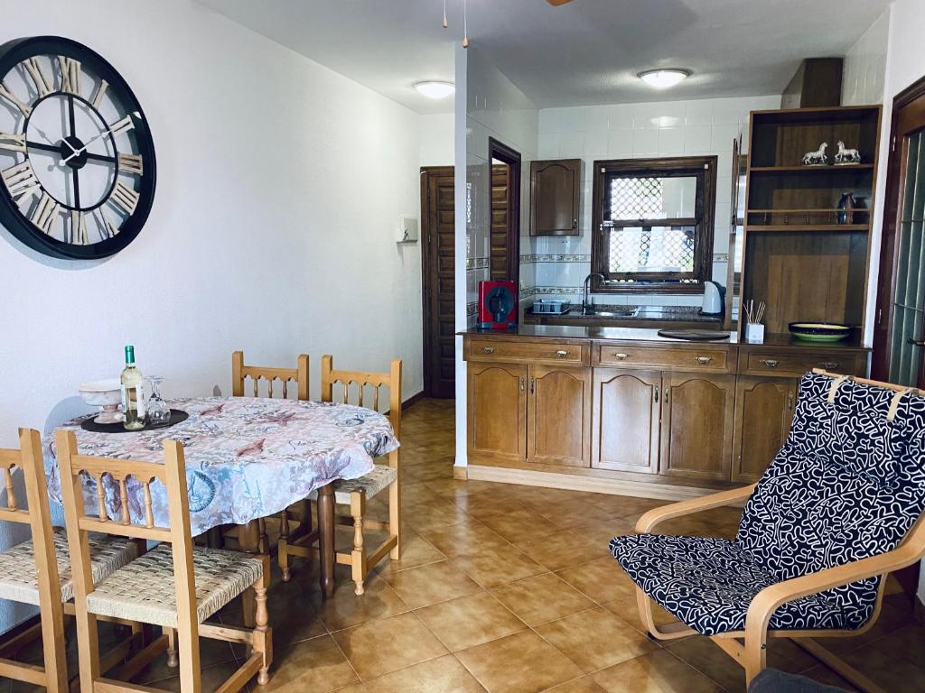 Kuchyň nebo kuchyňský kout v ubytování Apartamento Bellavista IV