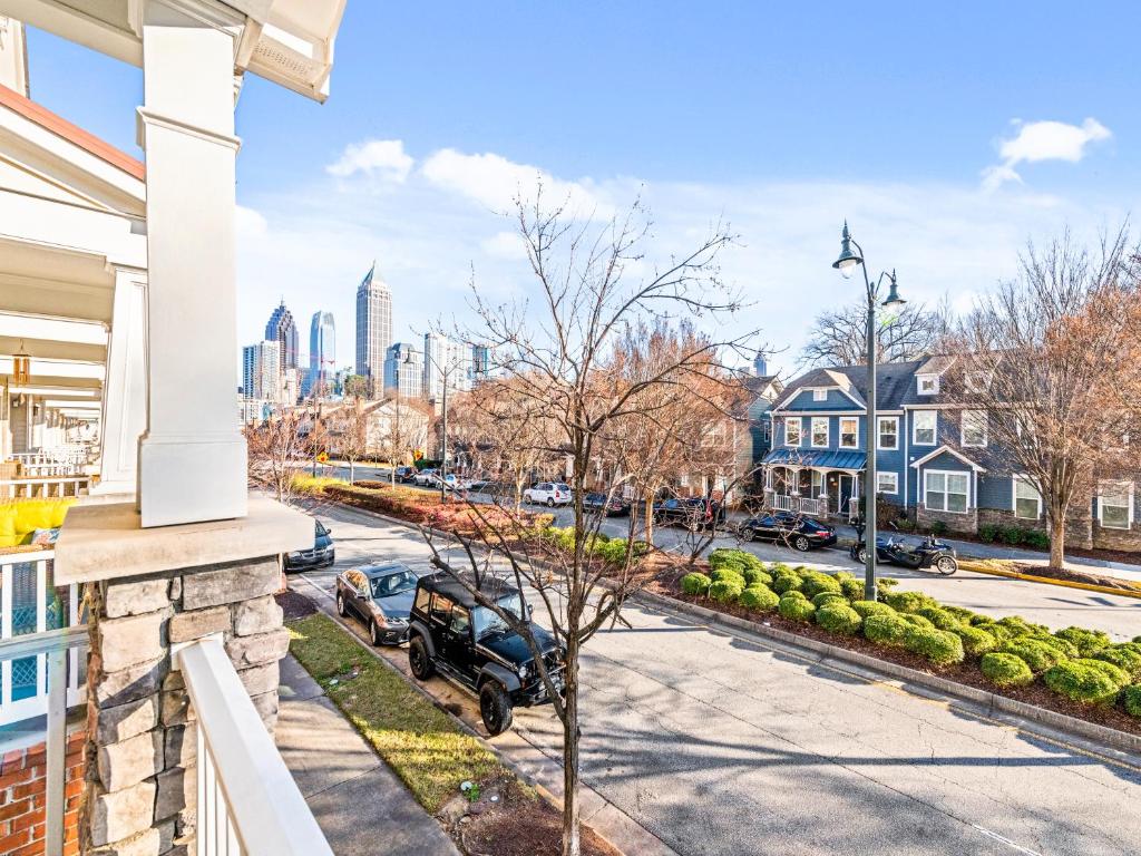 a view of a street with cars parked on the street at Luxury Business Class - Amazing Location With City Views 4 in Atlanta