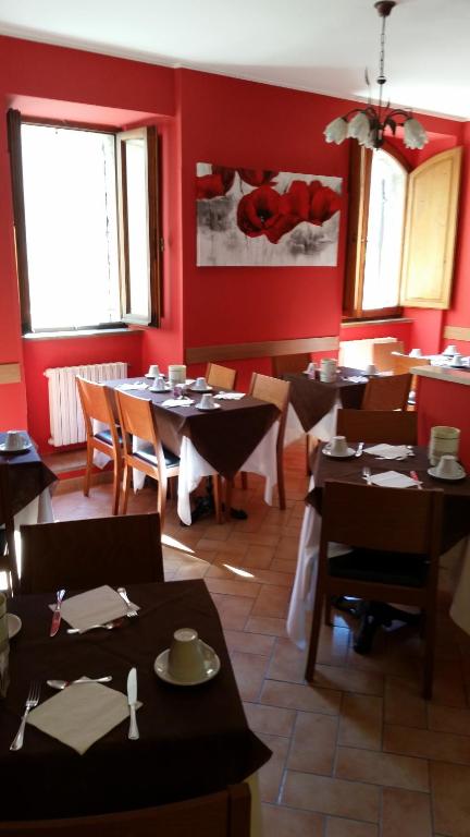 Hotel Properzio - Resim 21