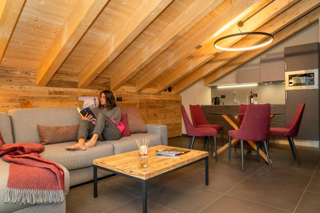 Posezení v ubytování Nira Mountain Resort Futura